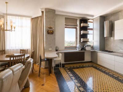 Стильна 145 м², Центр, Пирогова 6А, паркінг Золоті Ворота