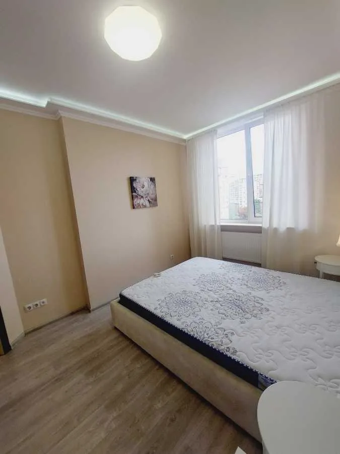довгострокова оренда 1-к квартира Київ, Голосіївський, 23000 грн./міс.