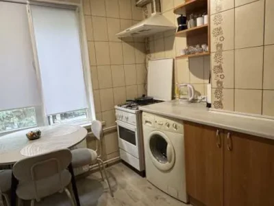 подобова оренда 1-к квартира Рівне, 1400 грн./добу