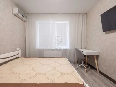 продаж 2-к квартира Києво-Святошинський, Крюківщина, 80000 $