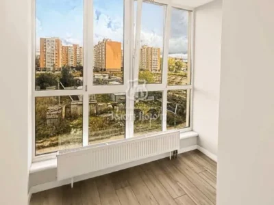 продаж 2-к квартира Києво-Святошинський, Софіївська Борщагівка, 93500 $