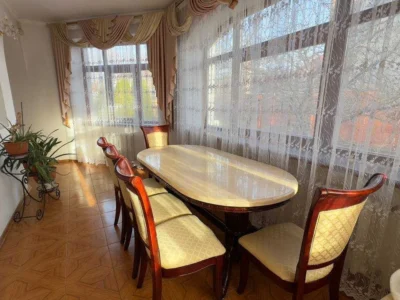 довгострокова оренда офісна будівля Одеса, Приморський, 1900 $/міс.