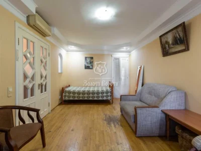 продаж 1-к квартира Київ, Печерський, 68000 $