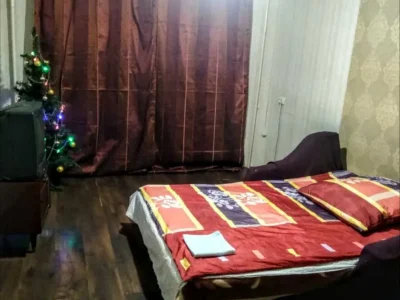 подобова оренда 2-к квартира Криворізький, Кривий Ріг, 700 грн./добу