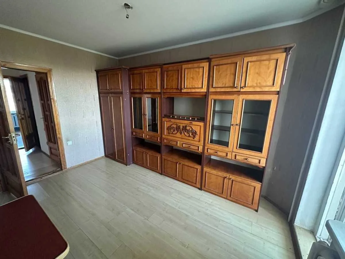 продаж 3-к квартира Рівне, 56000 $
