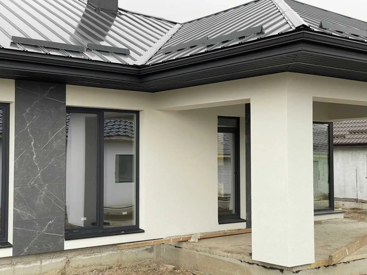 продаж 4-к будинок Рівне, 129900 $