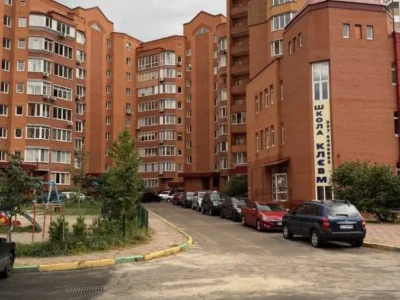 продаж 2-к квартира Києво-Святошинський, Чабани, 105000 $