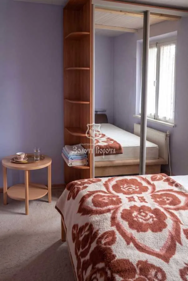 продаж 3-к будинок Києво-Святошинський, Крюківщина, 49000 $