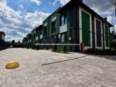 продаж 3-к квартира Києво-Святошинський, Гатне, 78000 $