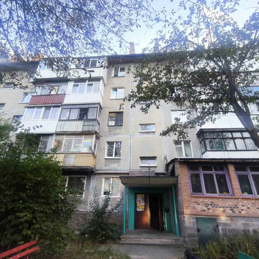 продаж 2-к квартира Білоцерківський, Біла Церква, 52000 $