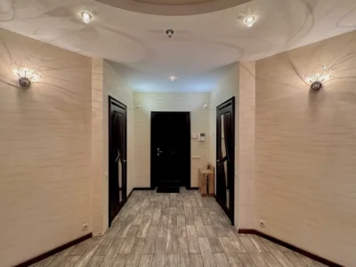 довгострокова оренда 4-к квартира Київ, Печерський, 52000 грн./міс.