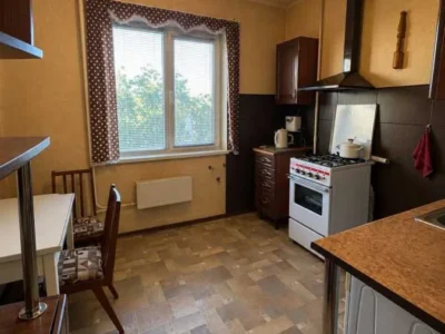 продаж 2-к квартира Білоцерківський, Біла Церква, 58000 $