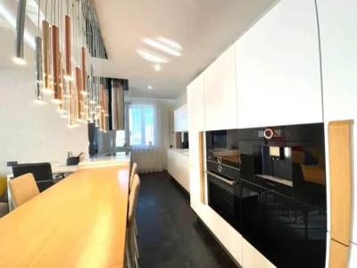 довгострокова оренда 3-к квартира Київ, Печерський, 1400 $/міс.