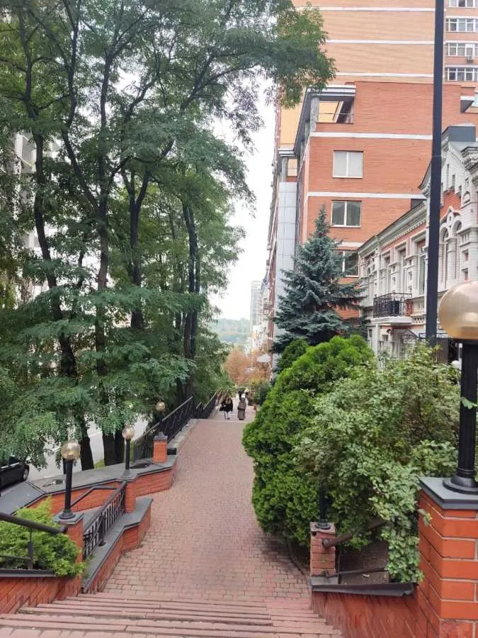 довгострокова оренда 3-к квартира Київ, Печерський, 32000 грн./міс.