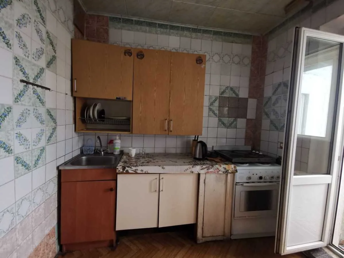 довгострокова оренда 4-к квартира Київ, Деснянський, 12000 грн./міс.