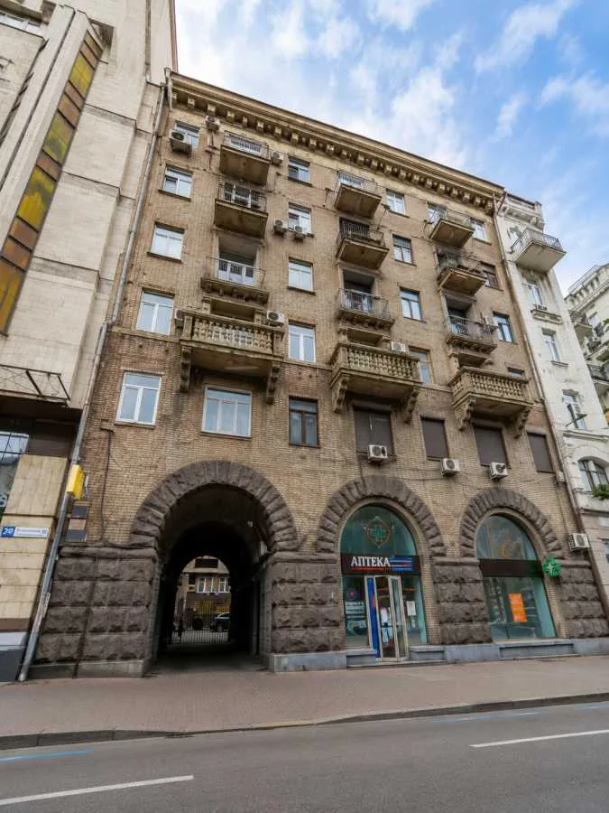 продаж 2-к квартира Київ, Печерський, 139999 $