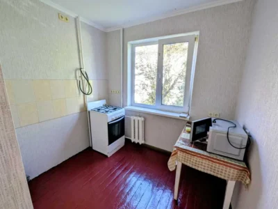 продаж 1-к квартира Білоцерківський, Біла Церква, 41000 $