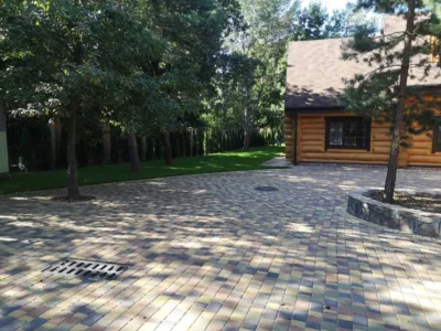 Без % Зруб з бесайном біля річки в соснах. Конча-Заспа, Козин.