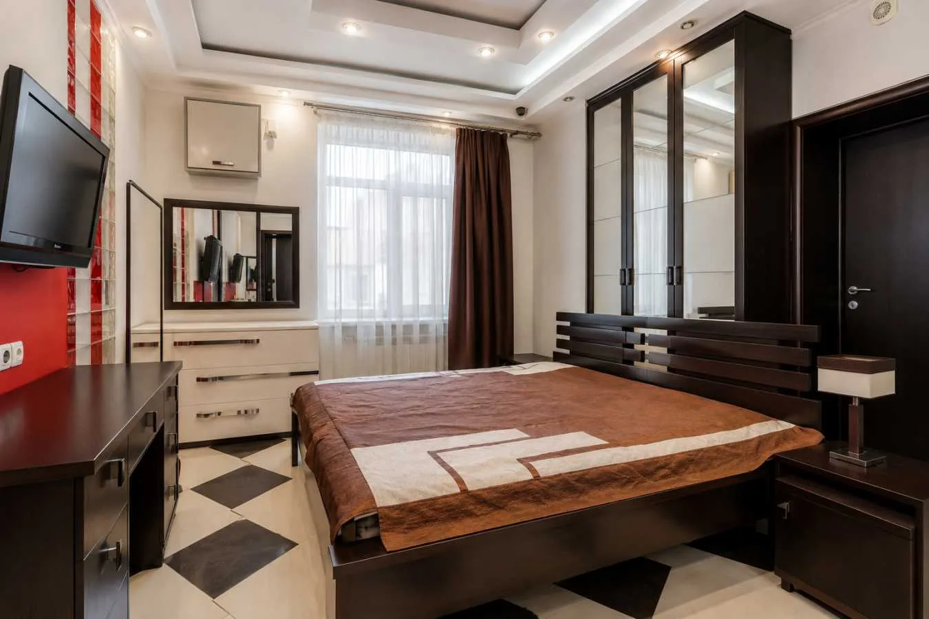 продаж 2-к квартира Київ, Печерський, 139999 $