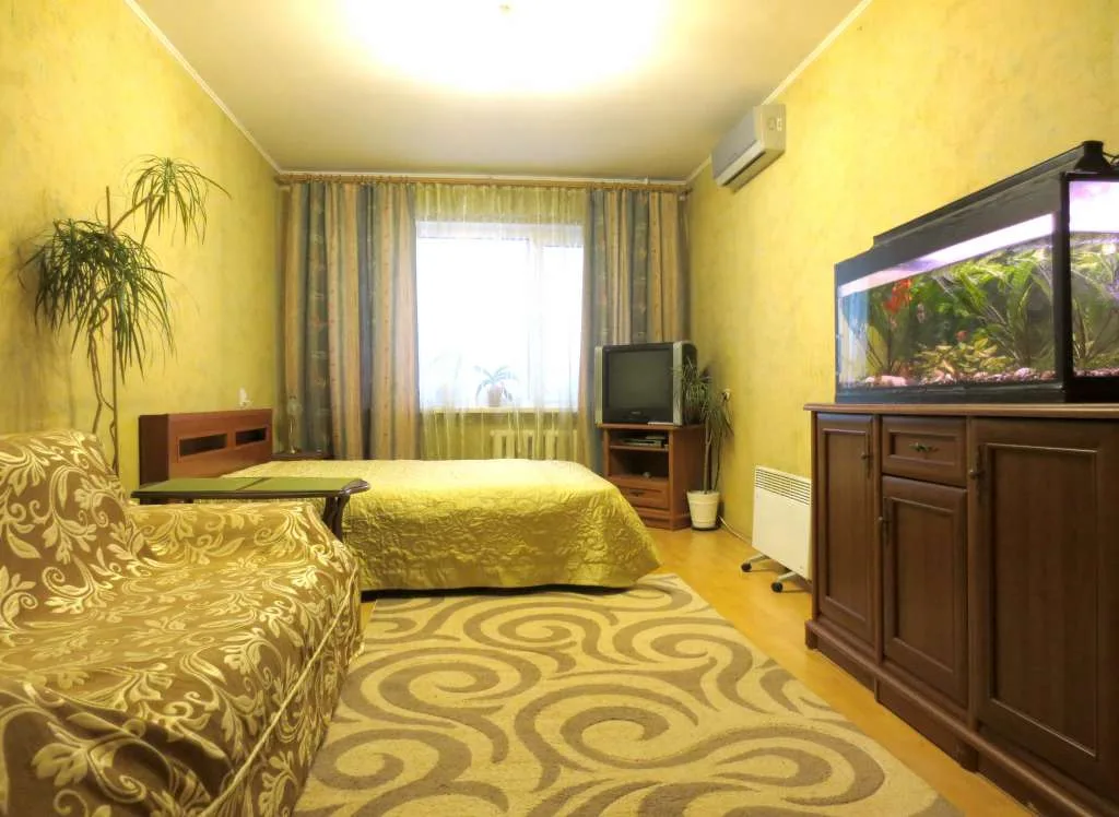 подобова оренда 2-к квартира Білоцерківський, Біла Церква, 1300 грн./добу