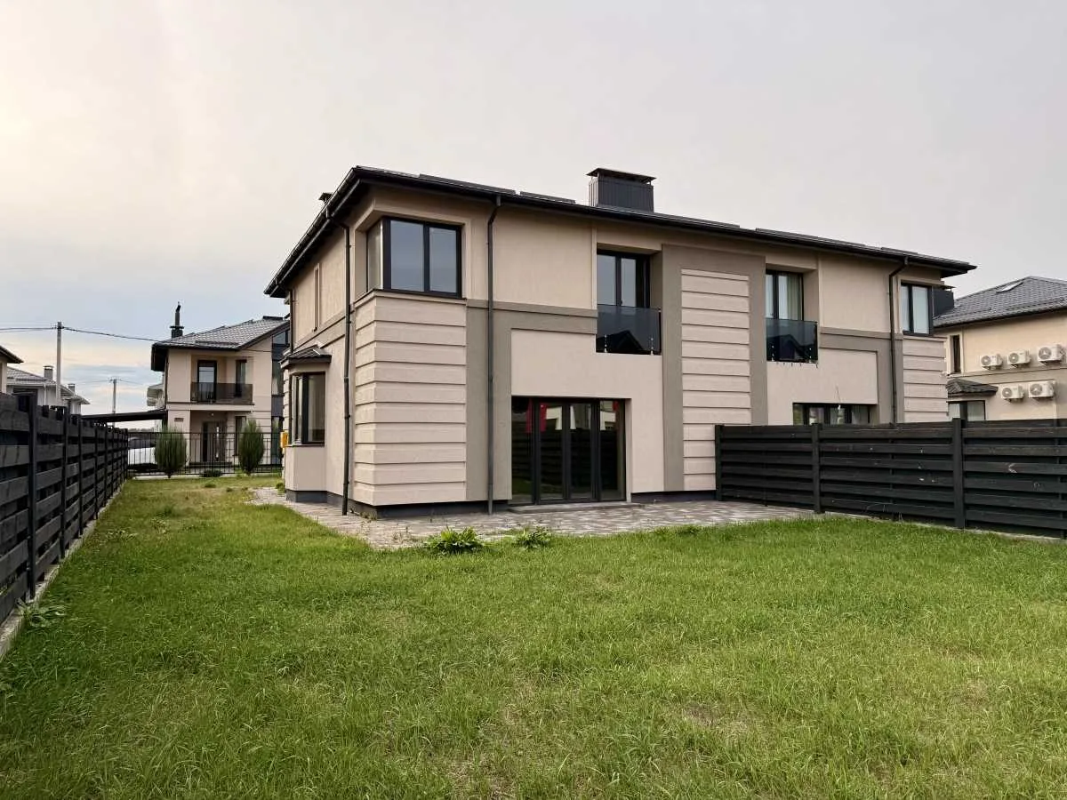 продаж 4-к будинок Києво-Святошинський, Крюківщина, 135000 $