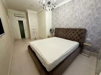 довгострокова оренда 3-к квартира Київ, Печерський, 1800 $/міс.