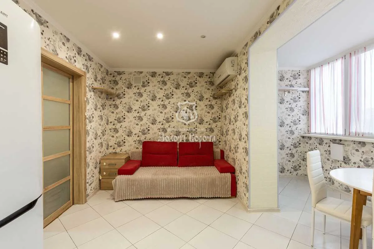 продаж 2-к квартира Києво-Святошинський, Софіївська Борщагівка, 85000 $