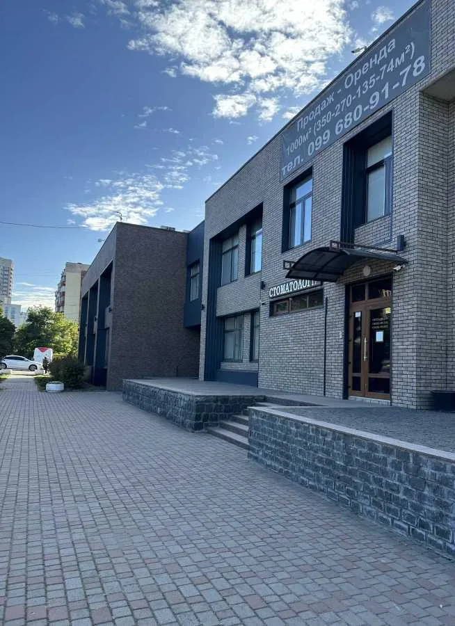довгострокова оренда приміщення вільного призначення, будівлі Київ, Шевченківський, 378000 грн./міс.
