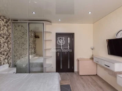 продаж 2-к квартира Києво-Святошинський, Софіївська Борщагівка, 87000 $