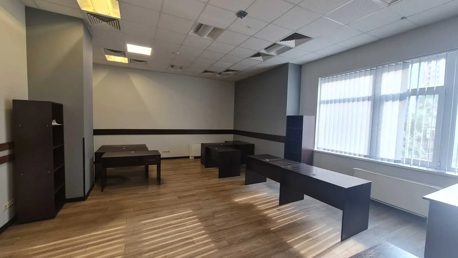 довгострокова оренда офісне приміщення Київ, Голосіївський, 4000 $/міс.