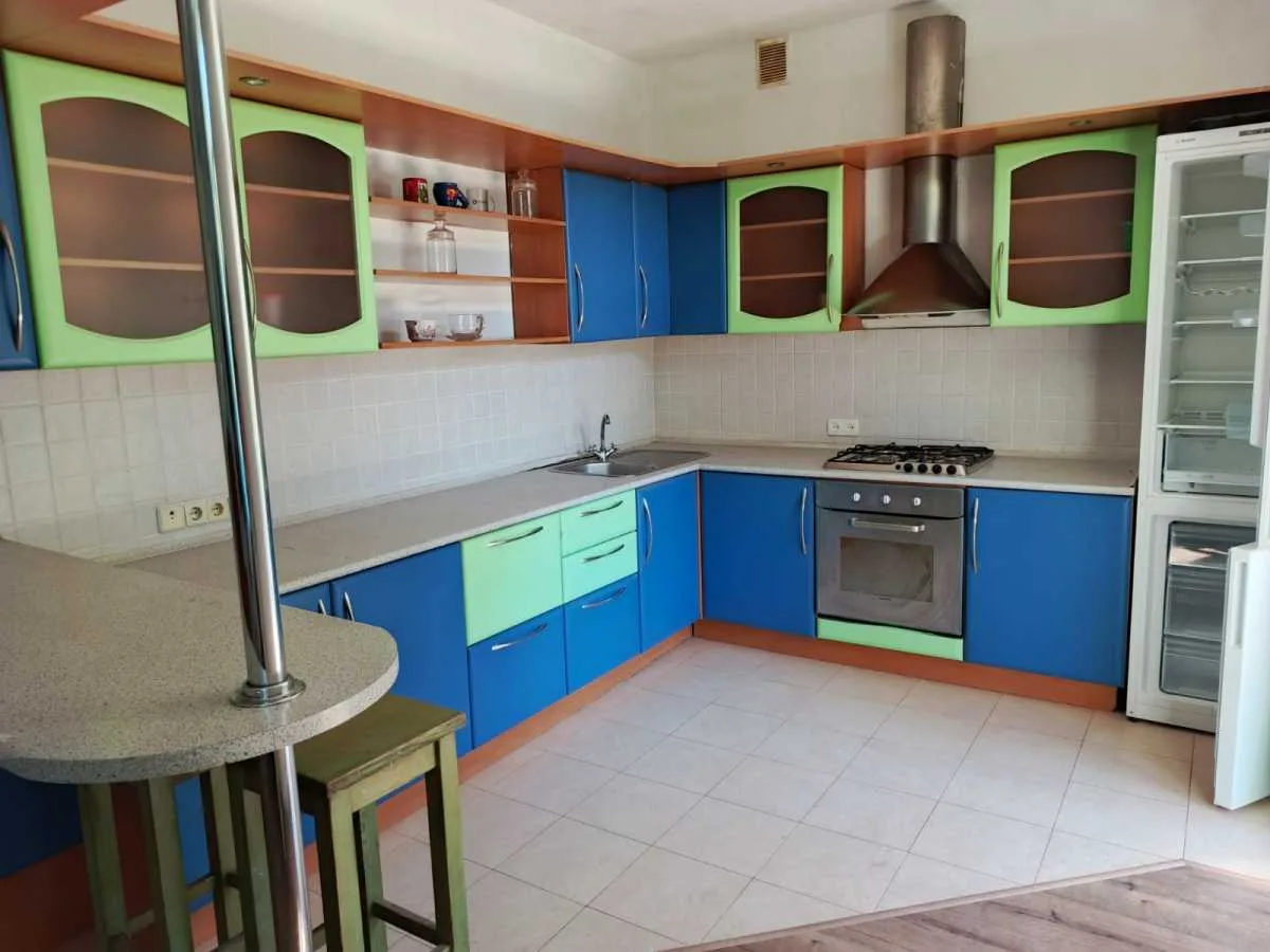 довгострокова оренда 3-к квартира Київ, Печерський, 26000 грн./міс.