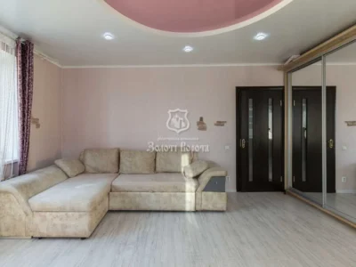 продаж 2-к квартира Києво-Святошинський, Софіївська Борщагівка, 87000 $