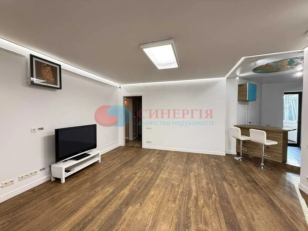довгострокова оренда 4-к квартира Київ, Печерський, 1600 $/міс.