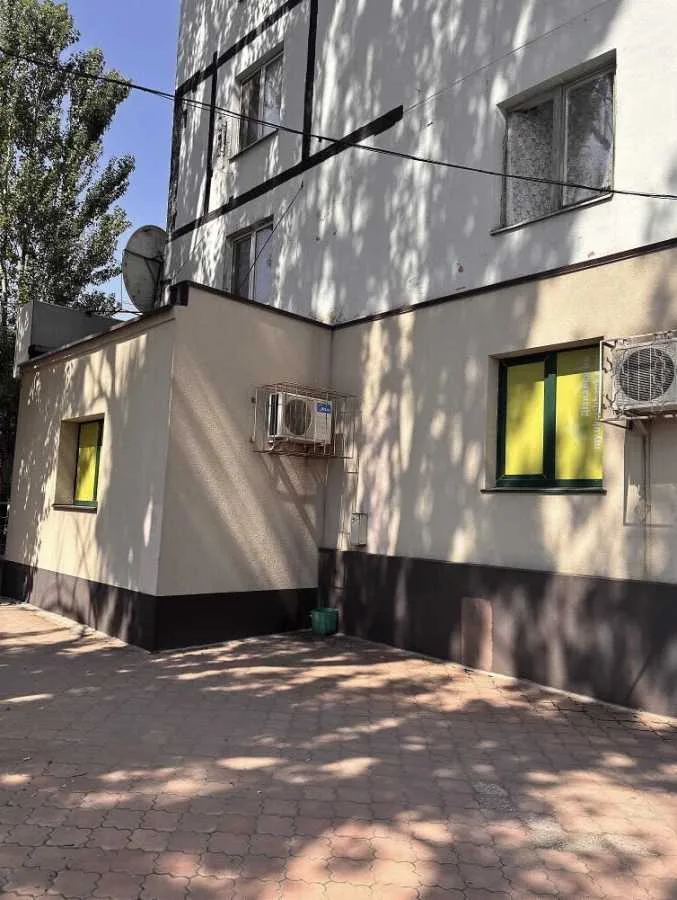 продаж офісне приміщення Запоріжжя, Вознесенівський, 68300 $