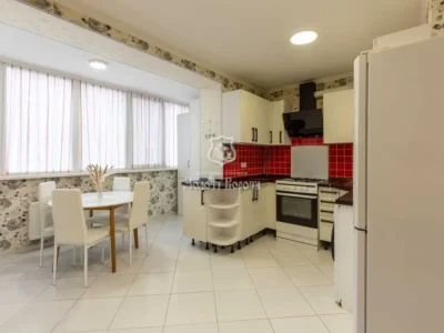 продаж 2-к квартира Києво-Святошинський, Софіївська Борщагівка, 85000 $