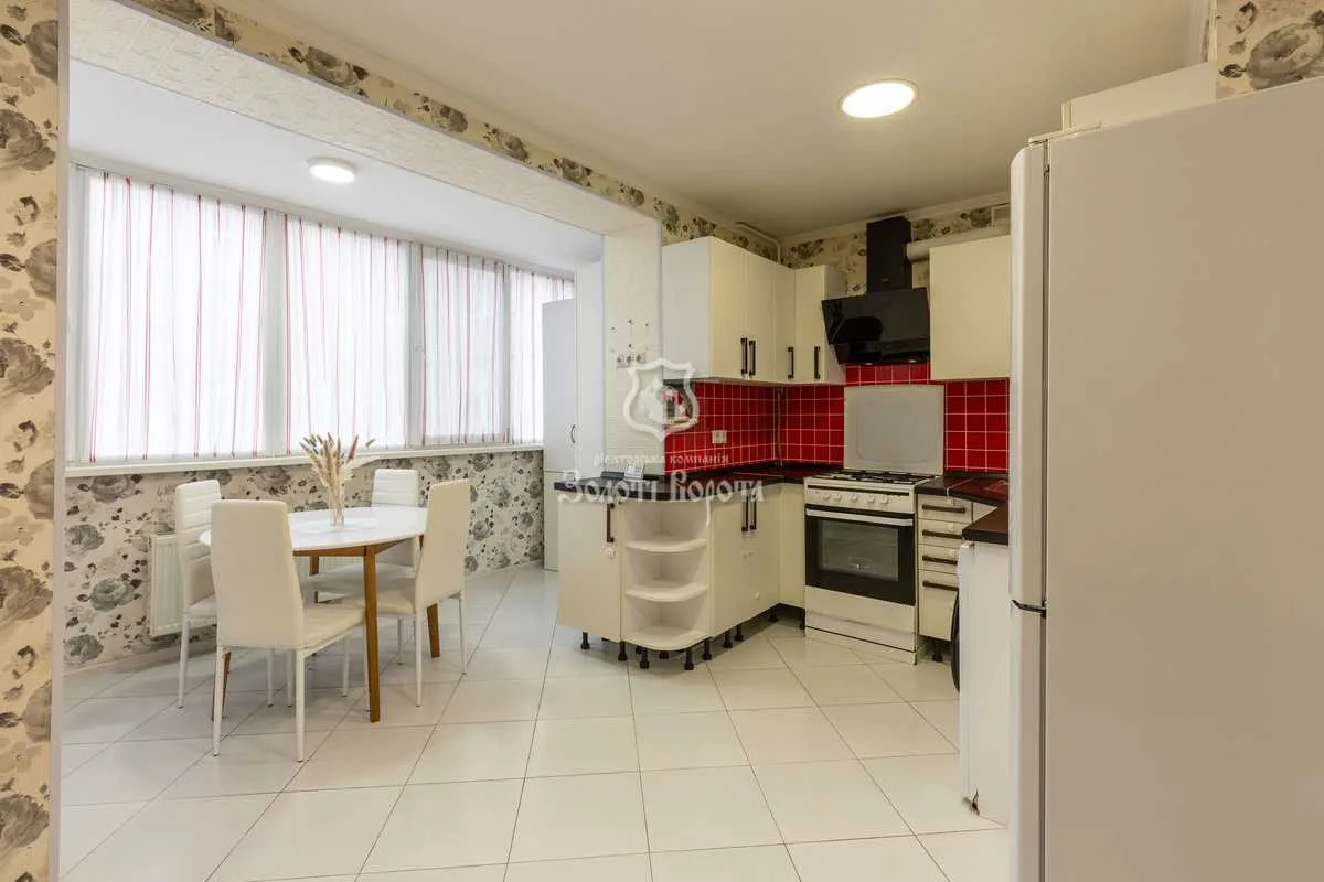 продаж 2-к квартира Києво-Святошинський, Софіївська Борщагівка, 85000 $