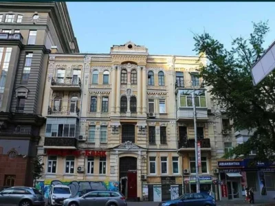 продаж 3-к квартира Київ, Печерський, 149000 $