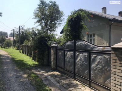 Продаж добротного цегляного будинку у с. Верхні Станівці, Вижницького району Чернівецької області