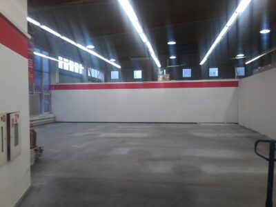 Київ, вул. Гетьмана, 46-Б (ЕКО-маркет), приміщення 210 м2