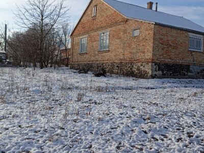Продаж добротного цегляного будинку у с. Печихвости, Луцького району Волинської області