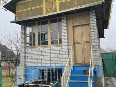 Продам просторий будинок у мальовничому селі Літочки Броварського району Київської області!