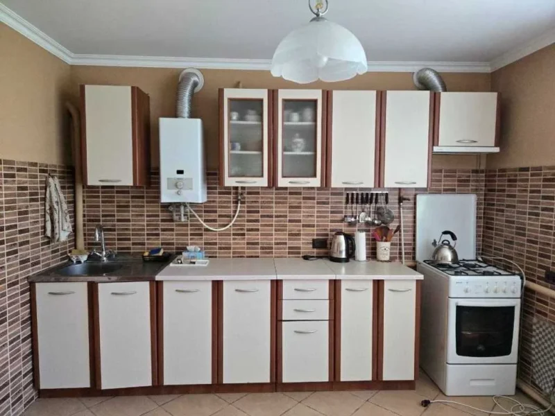 продаж 3-к частина будинку Фастівський, Фастів, 48000 $