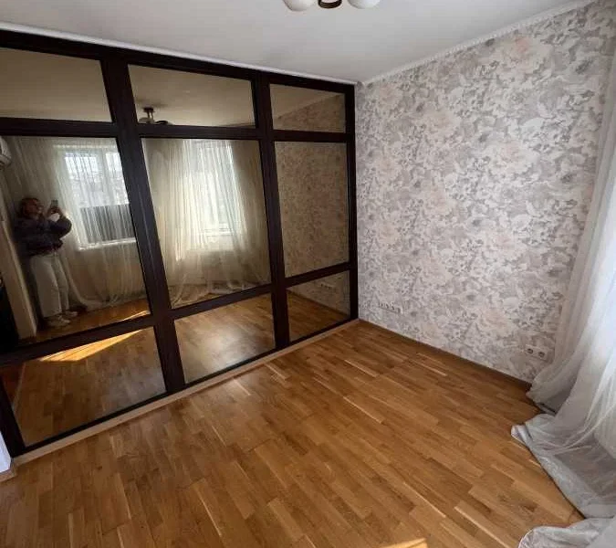 продаж 1-к квартира Києво-Святошинський, Софіївська Борщагівка, 64999 $
