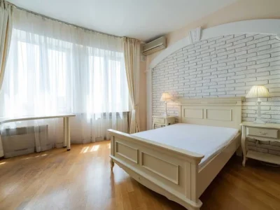 продаж 4-к квартира Київ, Шевченківський, 200000 $