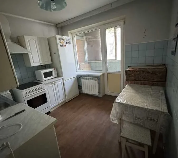 продаж 1-к квартира Київ, Дніпровський, 37000 $