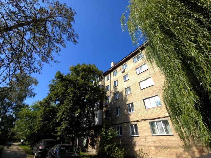 продаж 2-к квартира Києво-Святошинський, Ірпінь, 37000 $